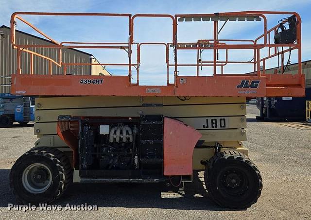 Image of JLG 4394RT equipment image 3