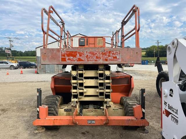 Image of JLG 4394RT equipment image 3