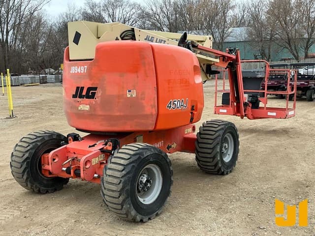 Image of JLG 450AJ equipment image 4
