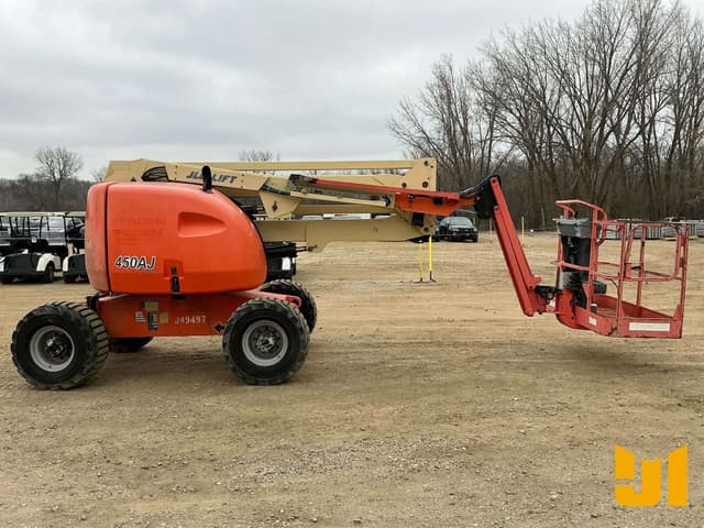Image of JLG 450AJ equipment image 3