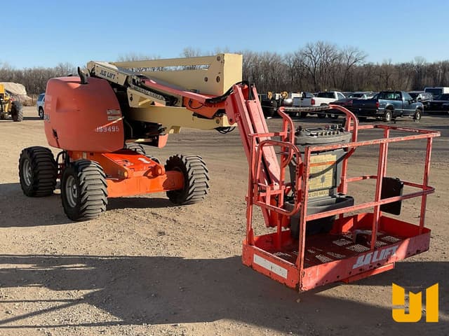 Image of JLG 450AJ equipment image 2
