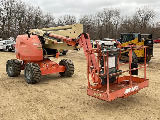 Image of JLG 450AJ equipment image 2