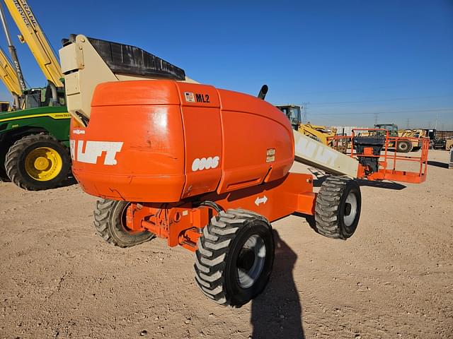 Image of JLG 600S equipment image 4