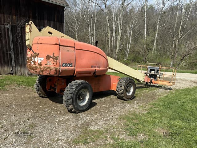 Image of JLG 600S equipment image 4