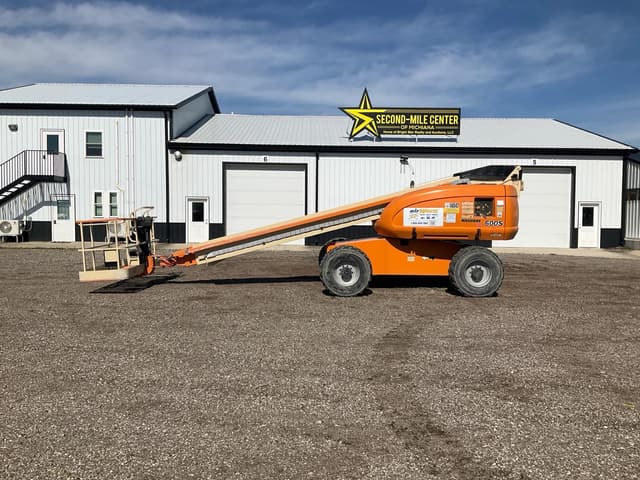 Image of JLG 600S equipment image 1