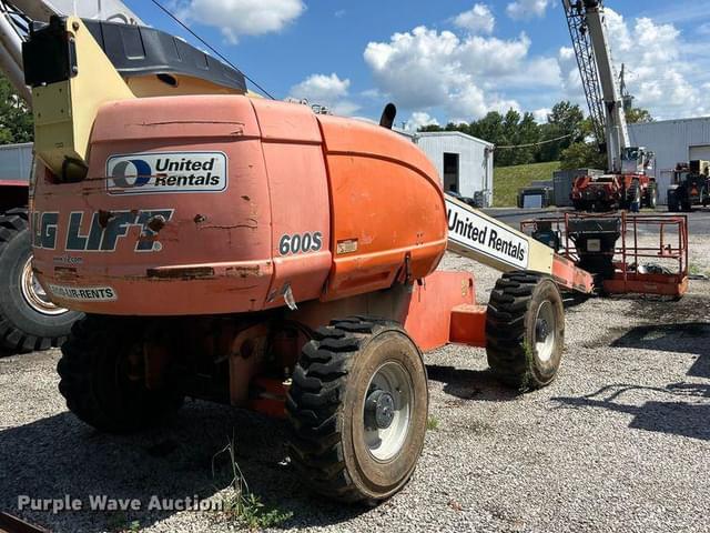 Image of JLG 600S equipment image 3