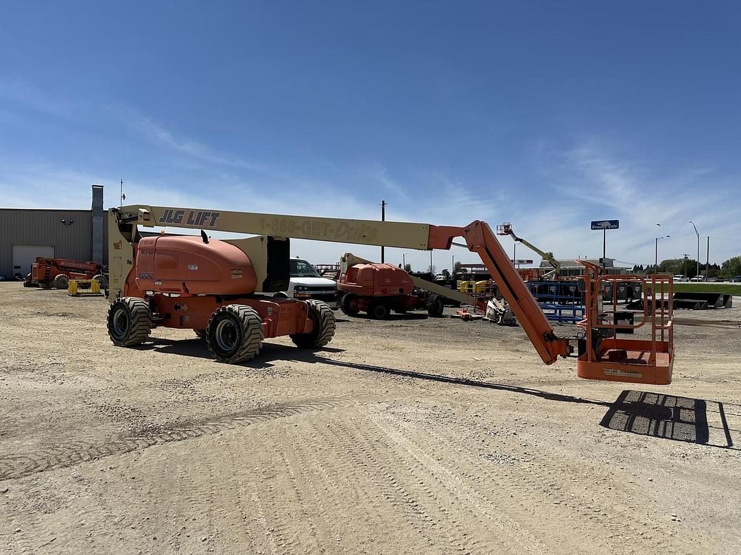Image of JLG 800AJ Primary image