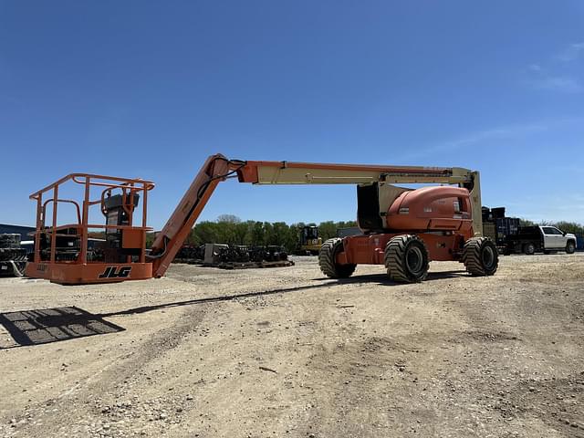 Image of JLG 800AJ equipment image 4