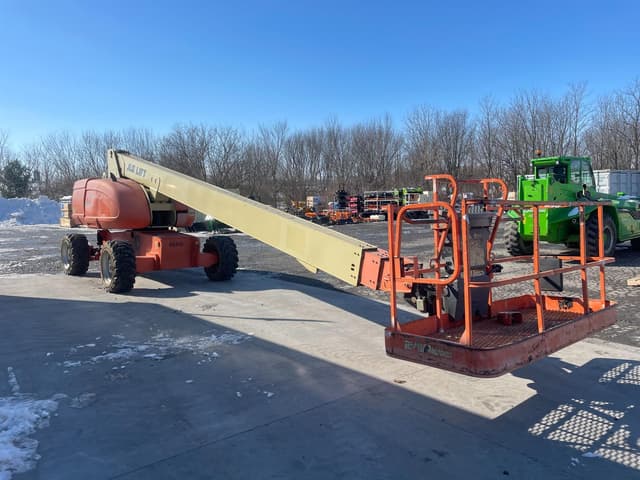 Image of JLG 800S equipment image 3