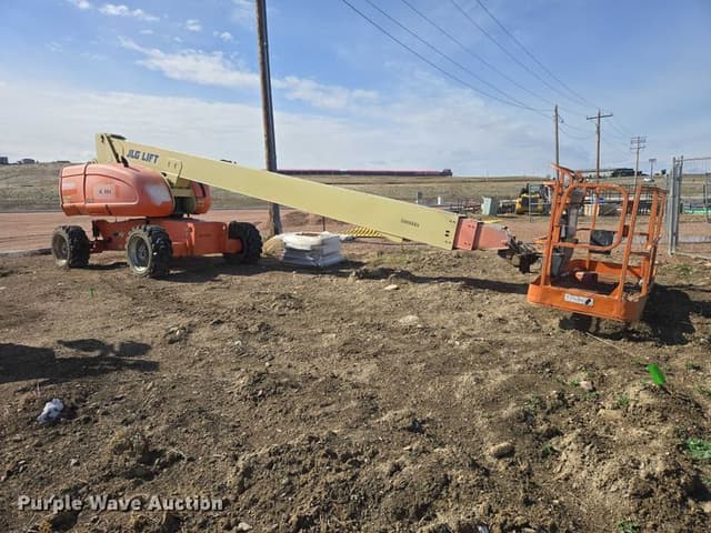 Image of JLG 800S equipment image 3