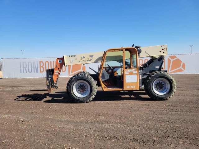 Image of JLG G6-42A equipment image 1