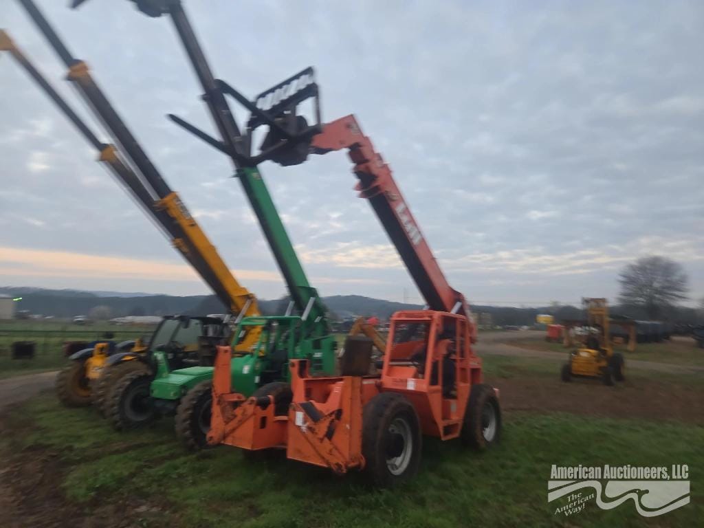 2005 JLG 1044-C-54 Series II Equipment Image0