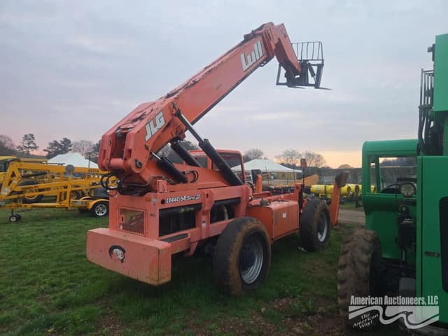 Image of JLG 1044-C-54 Series II equipment image 3
