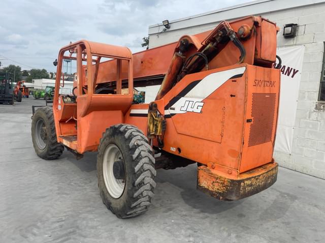 Image of JLG 8042 equipment image 3