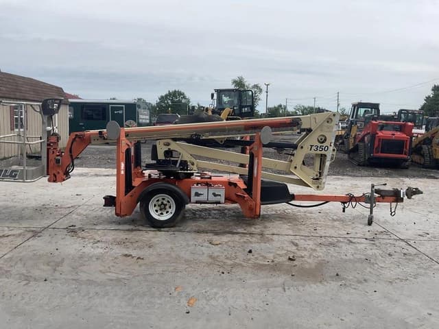 Image of JLG T350 equipment image 4