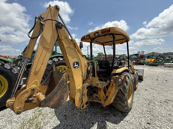 Image of John Deere 110 equipment image 4