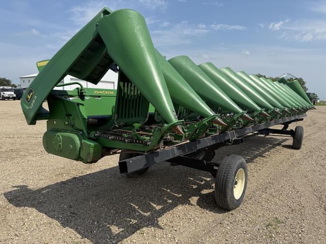 Image of John Deere 1293 equipment image 2