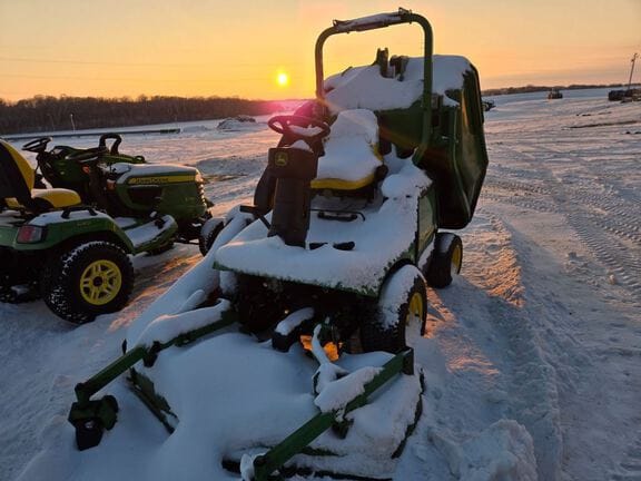 2005 John Deere 1445 Equipment Image0