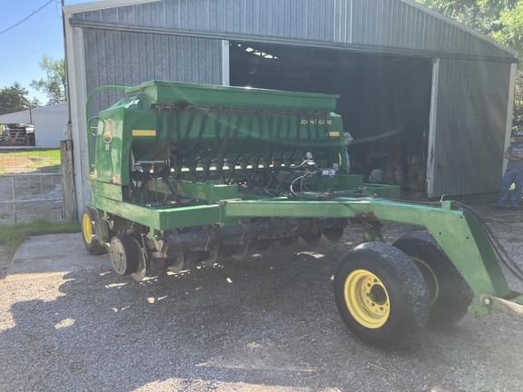 Image of John Deere 1590 equipment image 3