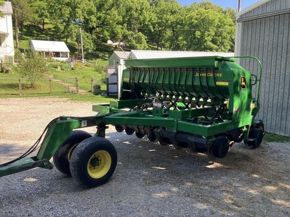 Image of John Deere 1590 Primary image