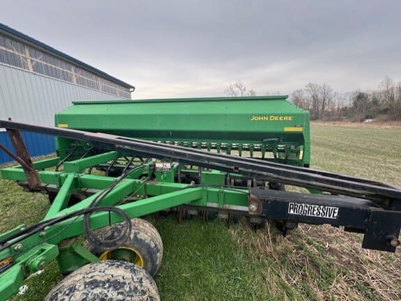 Main image John Deere 1590