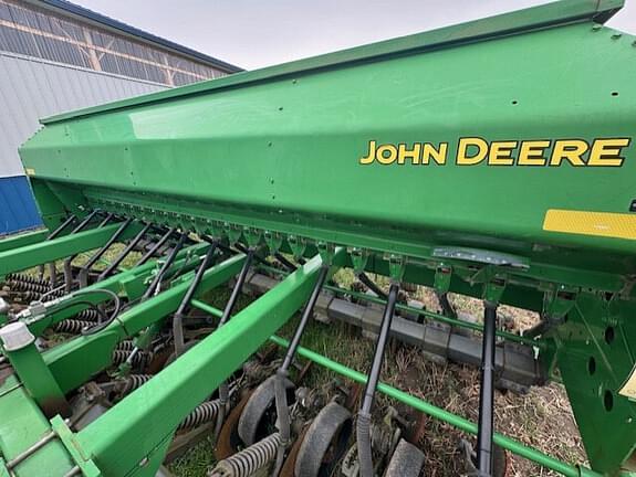 Image of John Deere 1590 equipment image 3