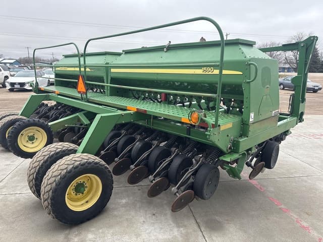 Image of John Deere 1590 equipment image 3