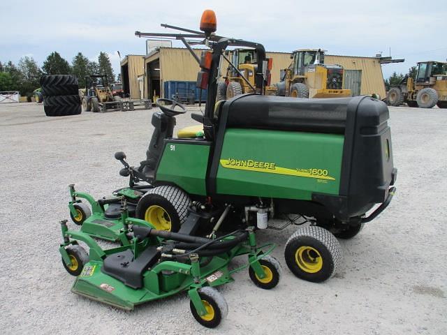 Image of John Deere 1600 Turbo equipment image 4