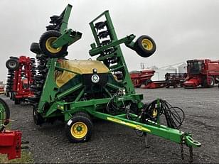 Main image John Deere 1690