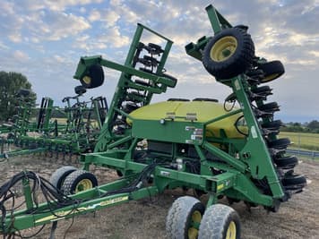Main image John Deere 1690