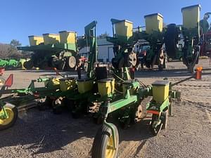 2005 John Deere 1720 Image