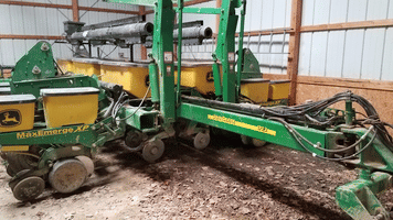 Main image John Deere 1770