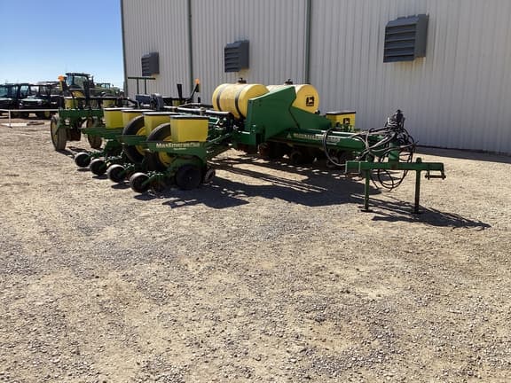 Image of John Deere 1770 equipment image 4