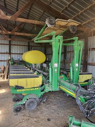 Image of John Deere 1770 Primary image