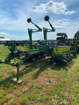 Image of John Deere 1770 Primary image