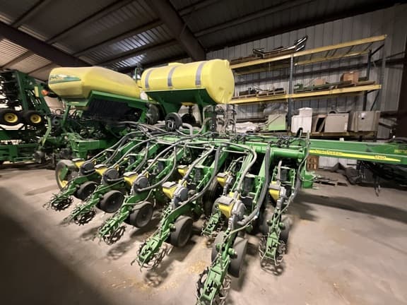 Image of John Deere 1790 Primary image