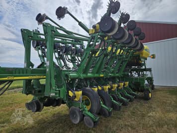 Main image John Deere 1790