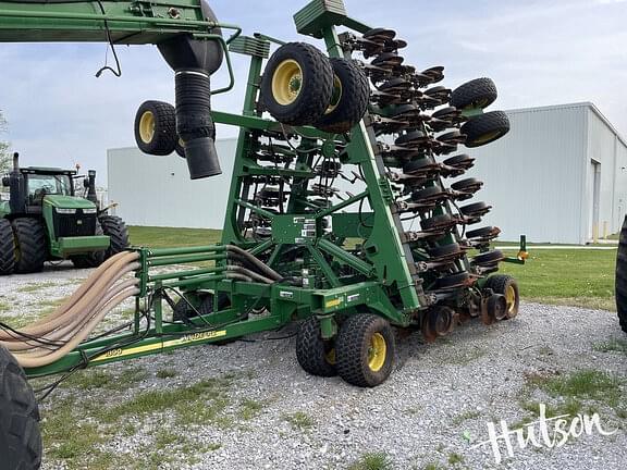 Image of John Deere 1890 equipment image 2