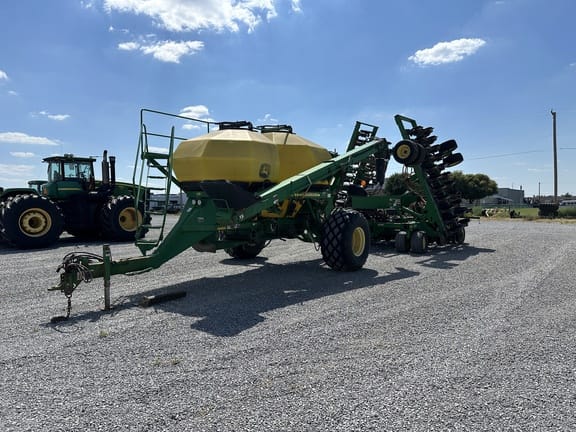 2005 John Deere 1910 Equipment Image0