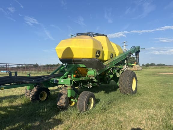 Image of John Deere 1895 equipment image 2