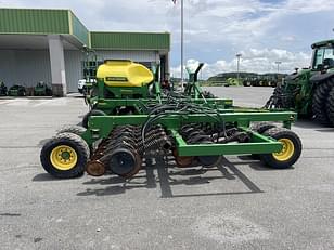 Main image John Deere 1990 3