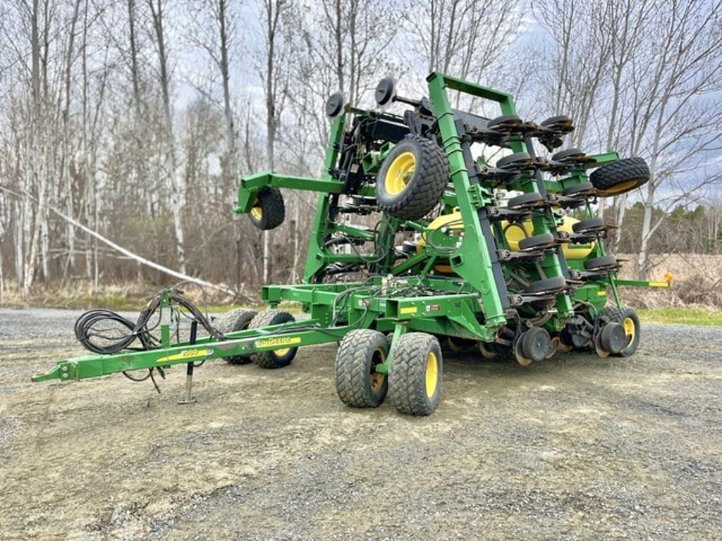 Image of John Deere 1990 Primary image