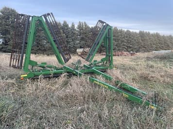 Main image John Deere 200