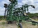 2005 John Deere 2210 Image
