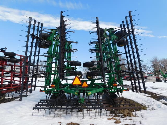 Image of John Deere 2210 equipment image 3