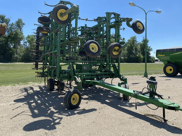 Main image John Deere 2210