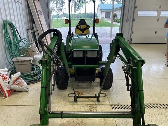 Image of John Deere 2210 equipment image 3