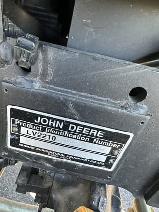 Image of John Deere 2210 equipment image 4