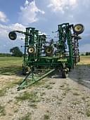 2005 John Deere 2210 Image