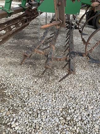 Image of John Deere 2210 equipment image 3